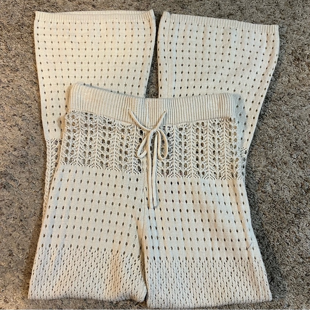Sincerely Jules Ivory Crochet Flare Beach Pants Size Medium NWT
